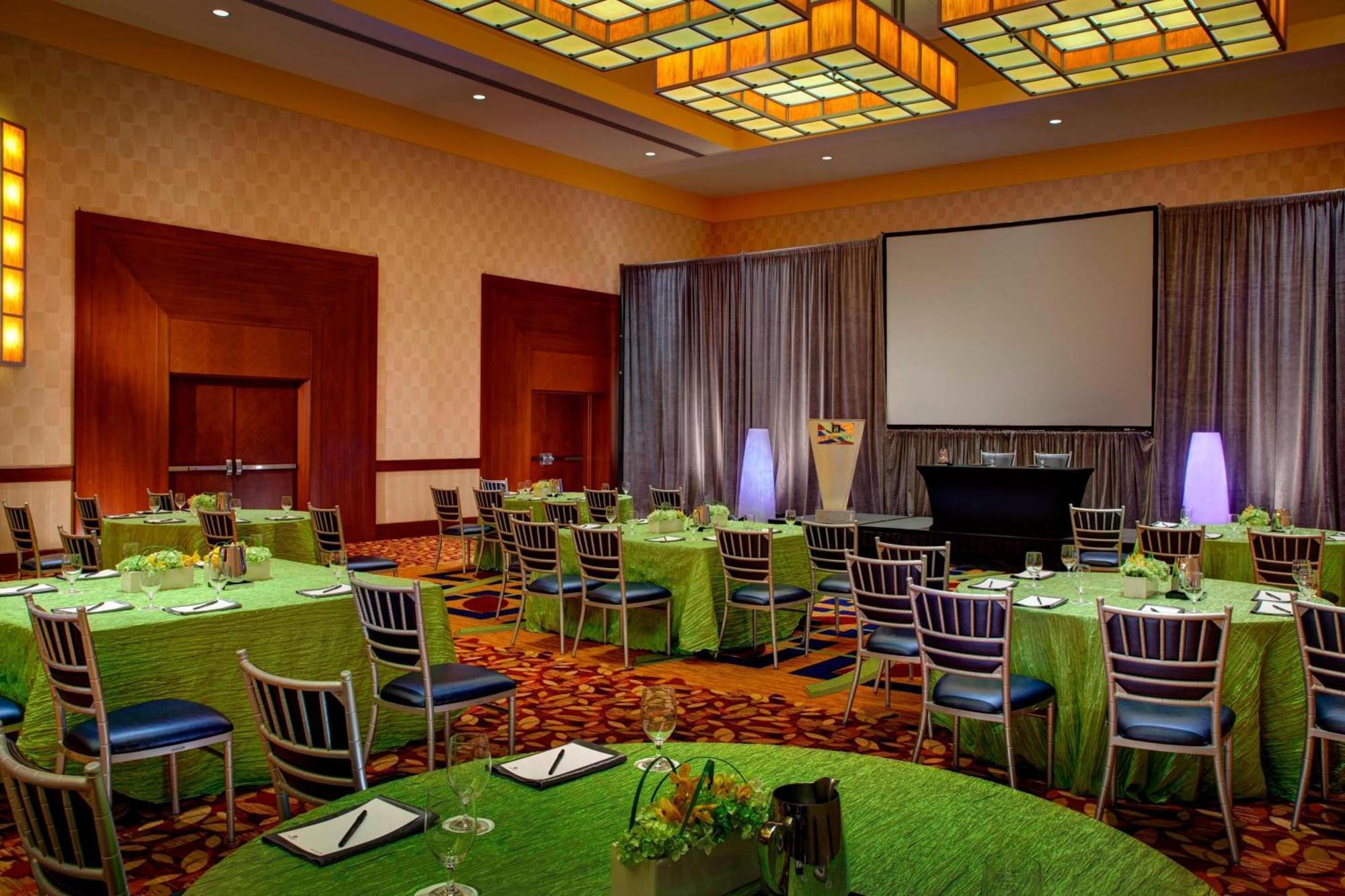 Jw Marriott Grand Rapids Hotel Buitenkant foto
